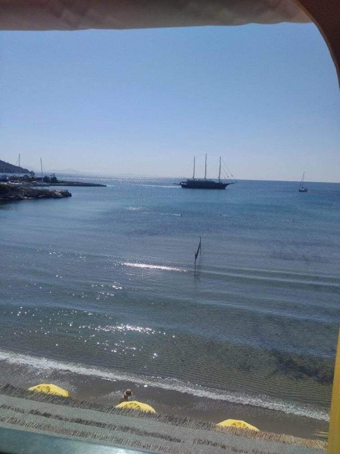 Ammoudia Rooms Agia Marina  المظهر الخارجي الصورة