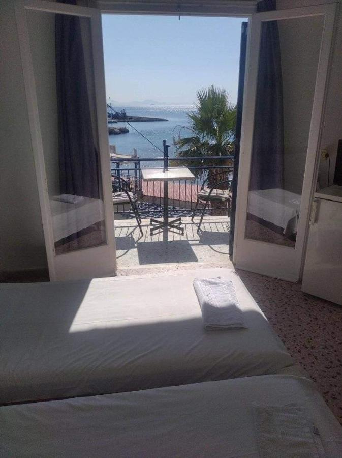 Ammoudia Rooms Agia Marina  المظهر الخارجي الصورة